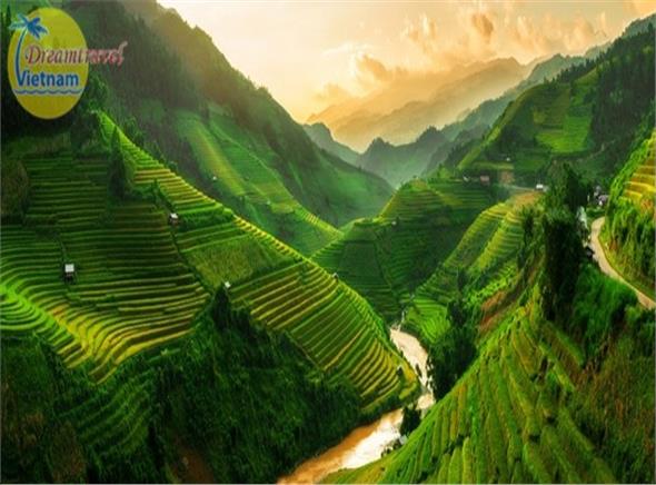 Du lịch Sapa 2 ngày 2 đêm (đi tàu hỏa, về ô tô) Du lịch Sapa 2 ngày 2 đêm (đi tàu hỏa, về ô tô)